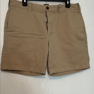 Men's Tan Shorts